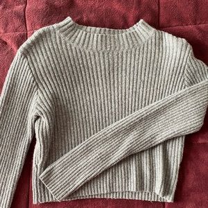 Gray cropped Brandy Melville sweater